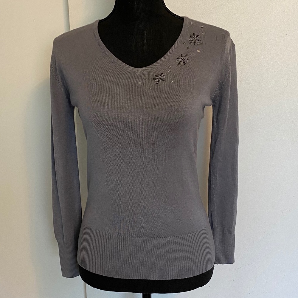 Super cute lavender sweater with embroidery